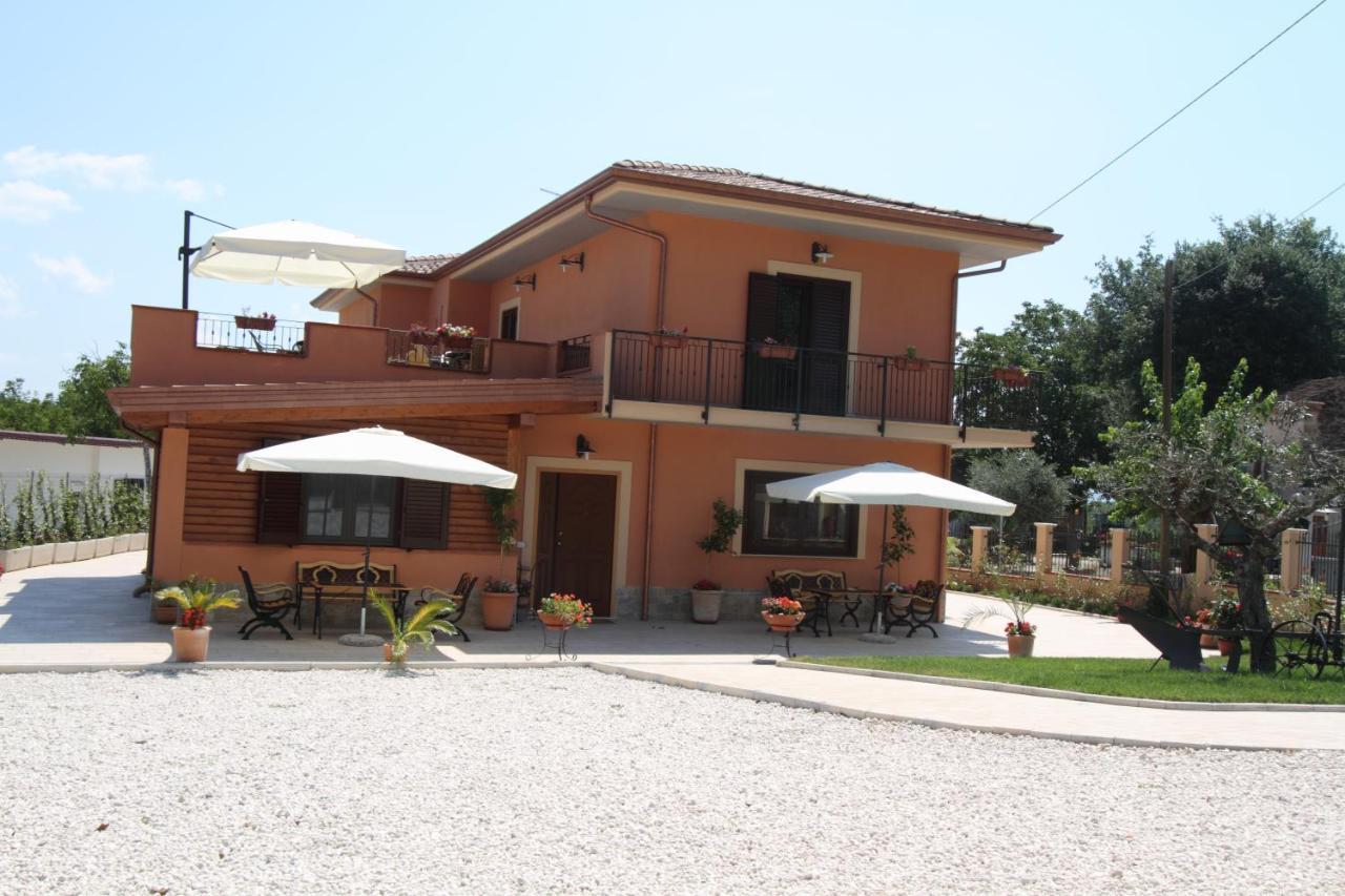 Azienda Agrituristica La Tenuta Del Falco Piedimonte San Germano Exterior foto
